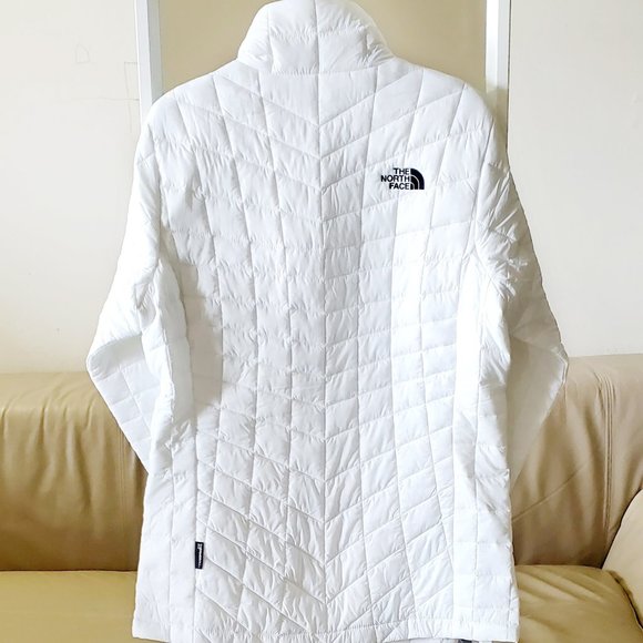 TNF WOMEN’S THERMOBALL ECO JACKET - Picture 2 of 6
